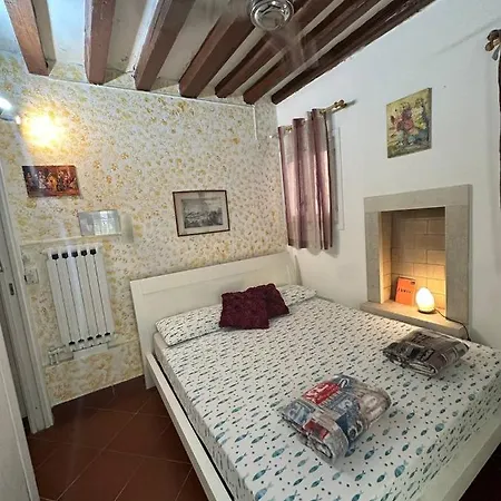 Sleep In Venice